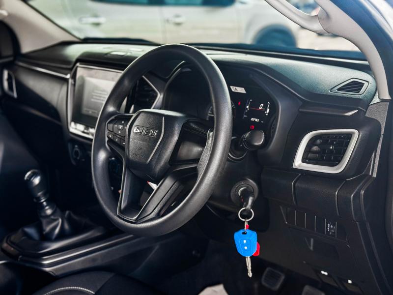 DMAX CAB 1.9 L Ddi DA HI-LANDER 