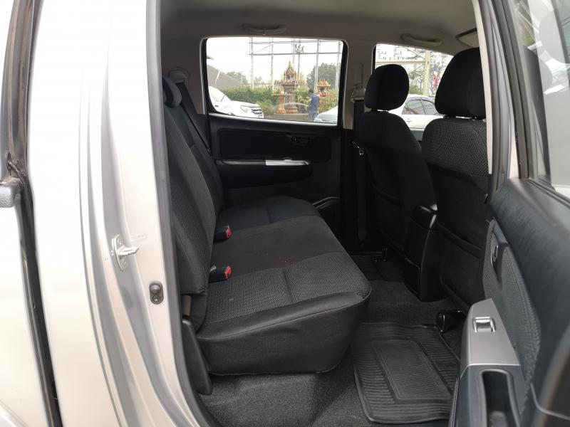 VIGO​ CHAMP​ 4DR​ 2.5​ E​ 4X4,M/T