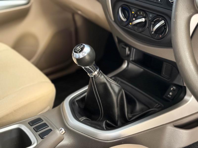 NAVARA NP300 KINGCAB 2.5 E 