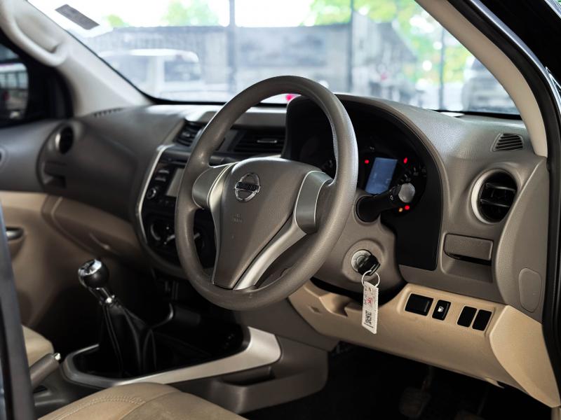 NAVARA NP300 KINGCAB 2.5 E 