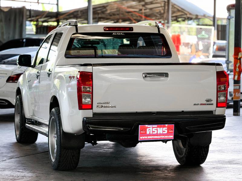 D-MAX VCROSS 4DR 3.0 Z Ddi VGS 4X4 