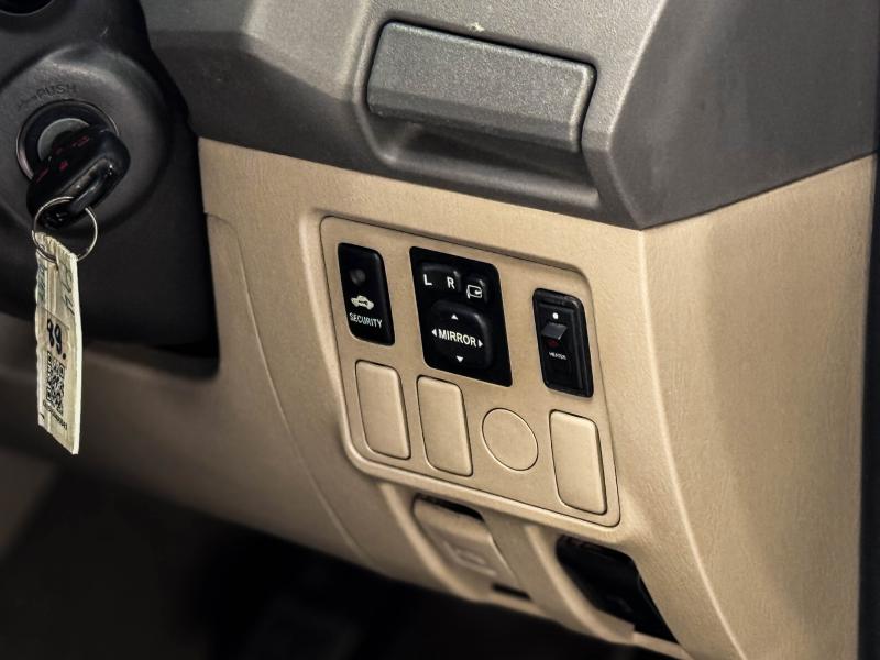 VIGO CHAMP 4DR 2.5E PRERUNNER