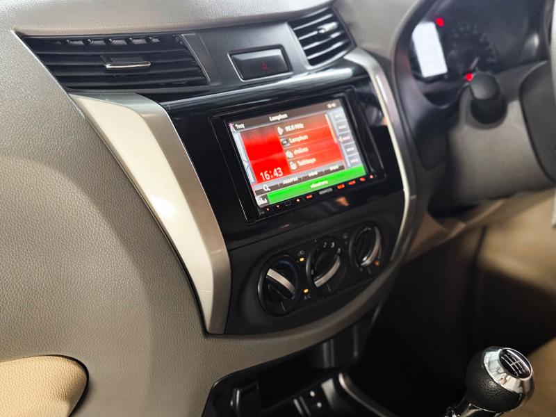NAVARA KINGCAB 2.5 E