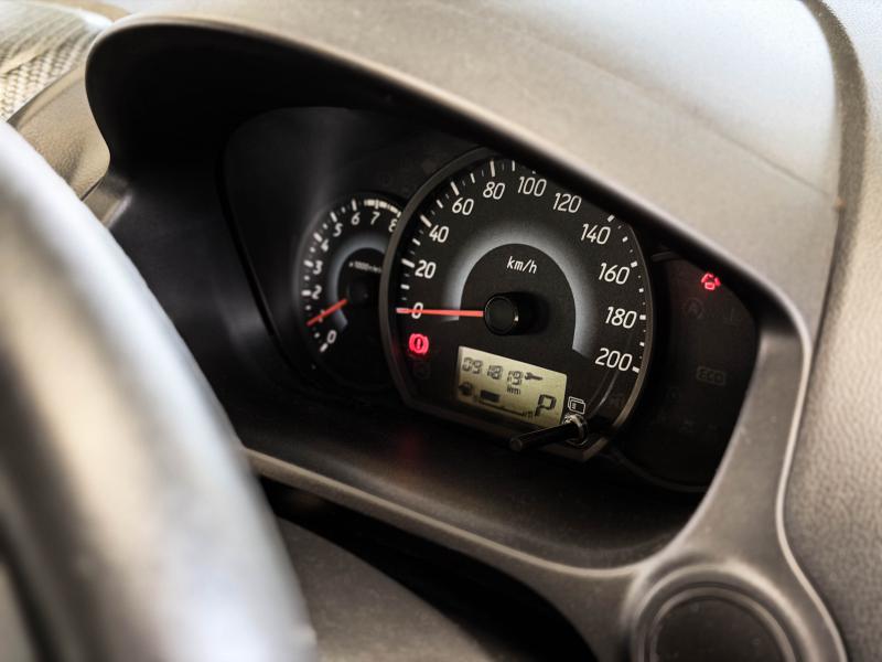 MIRAGE 1.2 GLX CVT