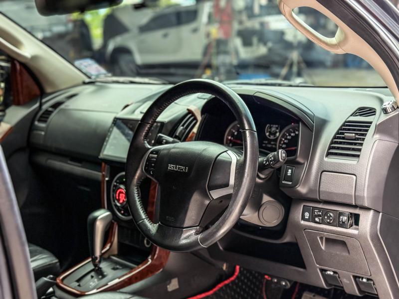 D-MAX 4DR 1.9Z Ddi HI-LANDER