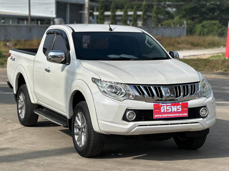 TRITON PLUS MEGA CAB 2.4 GLS LTD