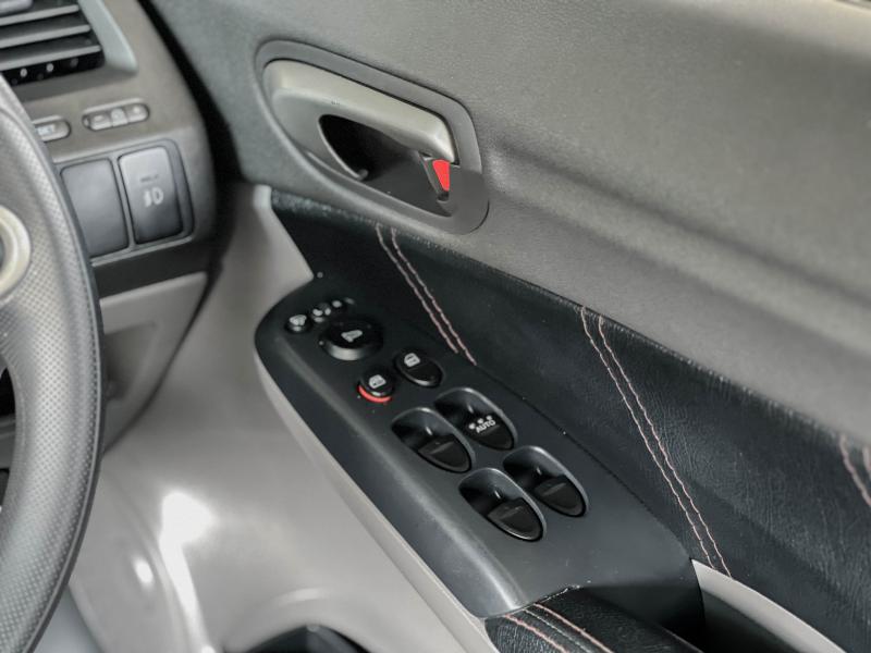 CIVIC FD 1.8 E I-VTEC