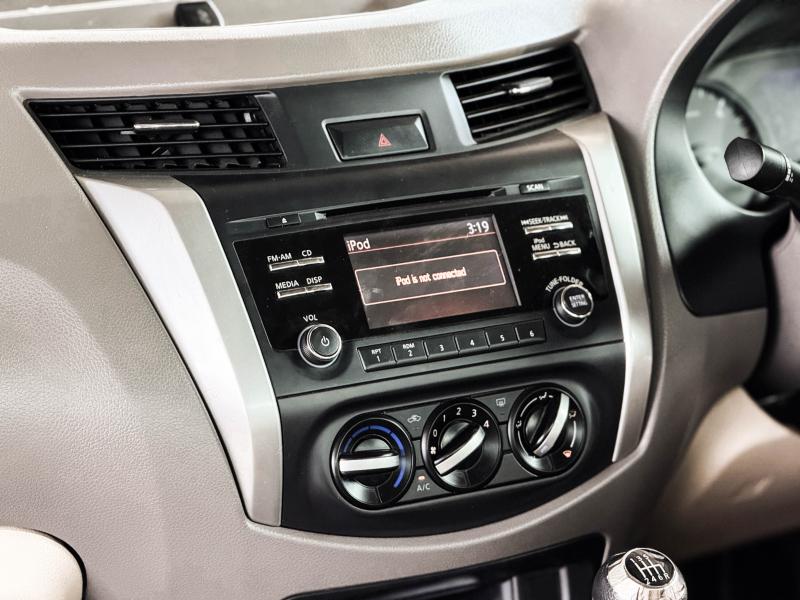 NAVARA NP300 MEGA CAB 2.5 E ,MT 