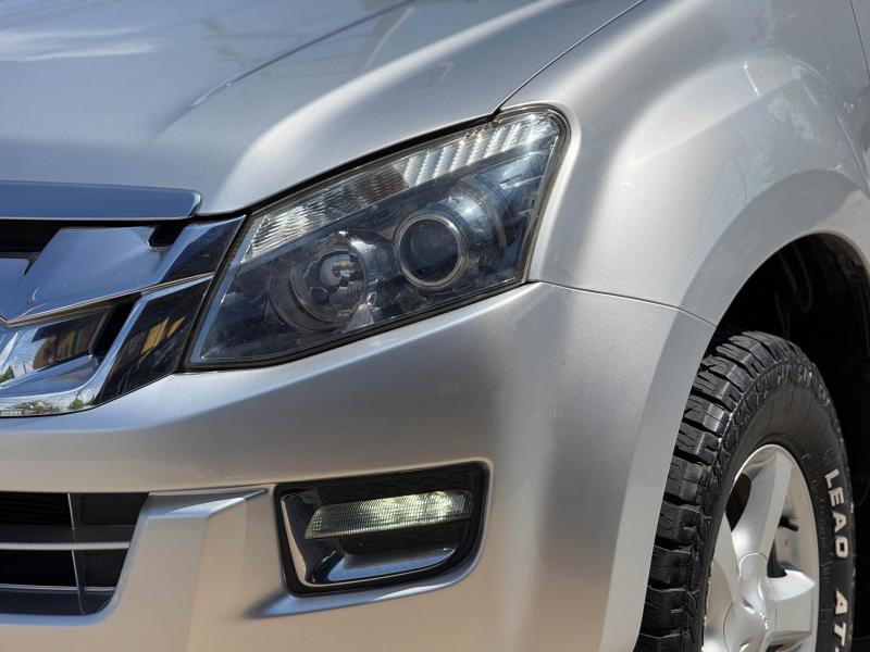 D-MAX VCROSS 4DR 3.0 Z 4X4