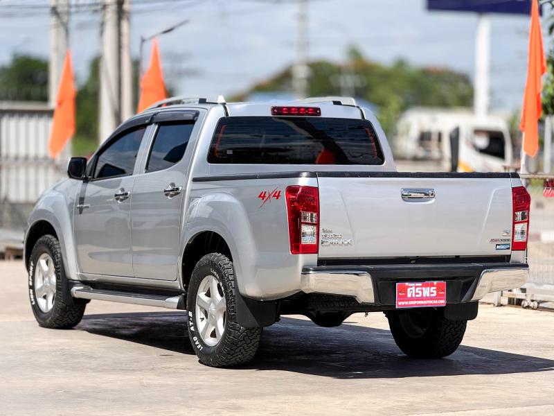 D-MAX VCROSS 4DR 3.0 Z 4X4