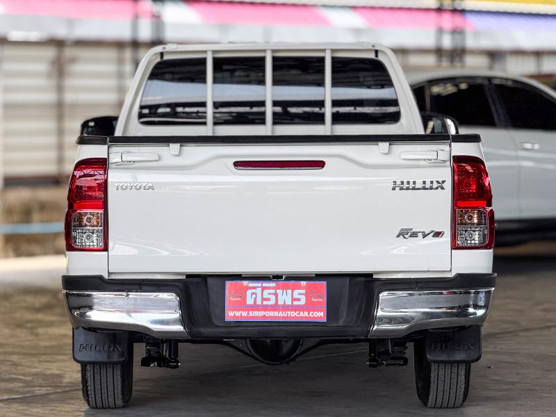 REVO SINGLE CAB 2.4 ENTRY ZEDITION