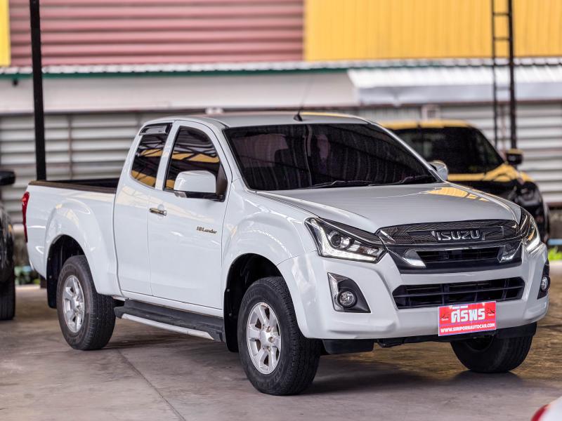 D-MAX CAB 1.9 L Ddi HILANDER 