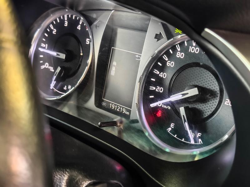 REVO SMART CAB 2.4 EืNTRY 4X4 DIFF-LOCK