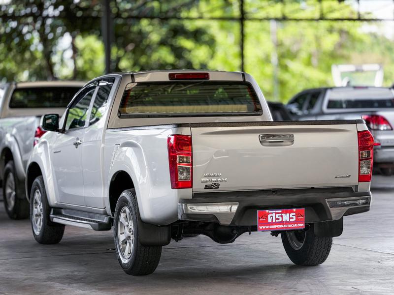 D-MAX CAB 1.9 L DdI DA HI LANDER