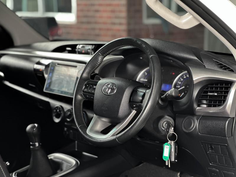HILUX REVO CAB 2.4 E 4X4 DIFF-LOCK