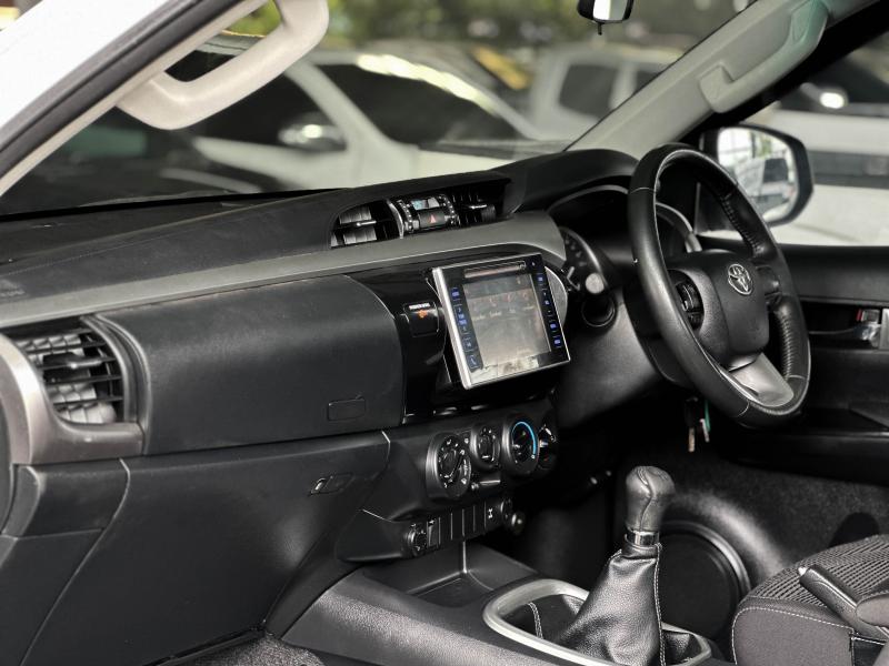 HILUX REVO CAB 2.4 E 4X4 DIFF-LOCK