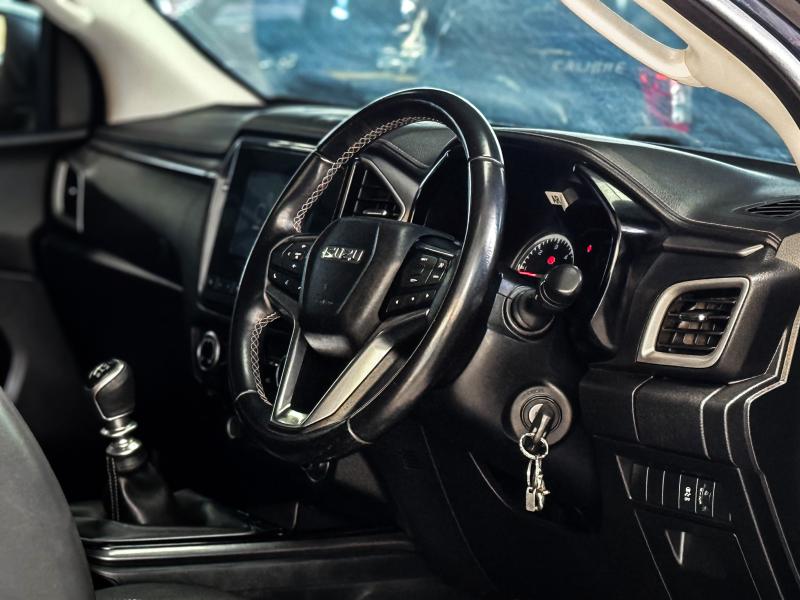 D-MAX VCROSSX CAB 3.0 Z  4X4 DIFF-LOCK 