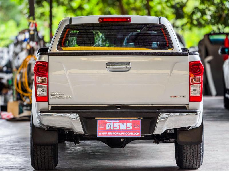 D-MAX CAB 2.5 4X4 HI-LANDER