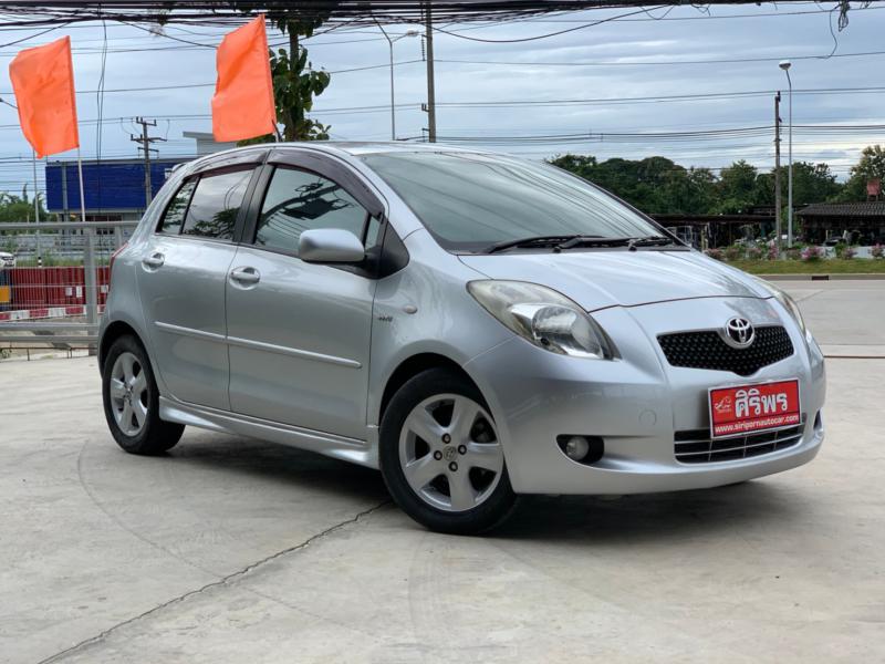 YARIS 1.5 E,A/T