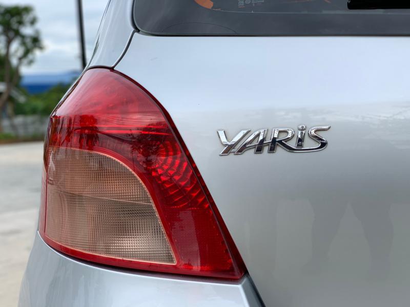 YARIS 1.5 E,A/T