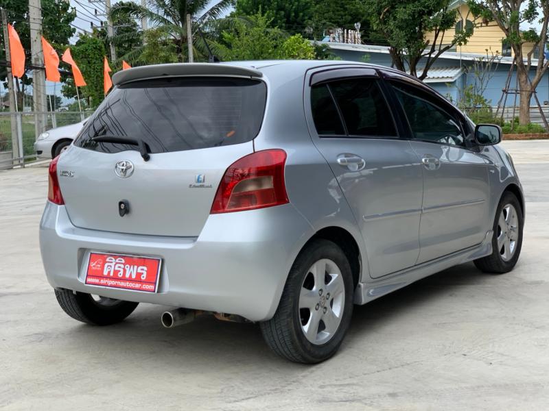 YARIS 1.5 E,A/T