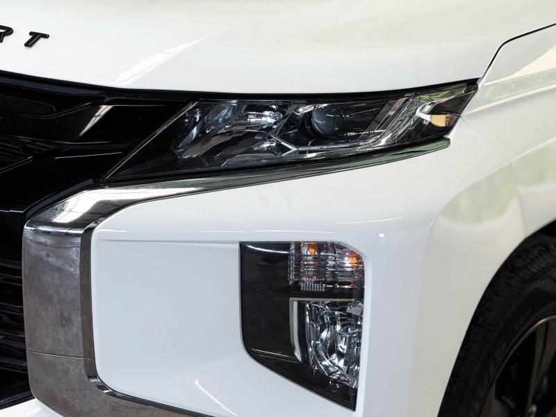 TRITON MEGA CAB 2.4 GLX LIMITED EDTION