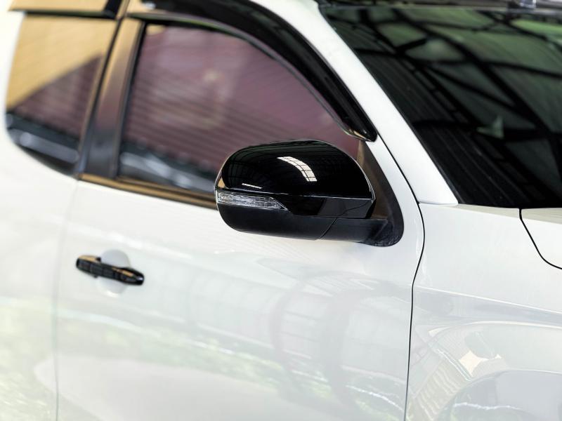 TRITON MEGA CAB 2.4 GLX LIMITED EDTION