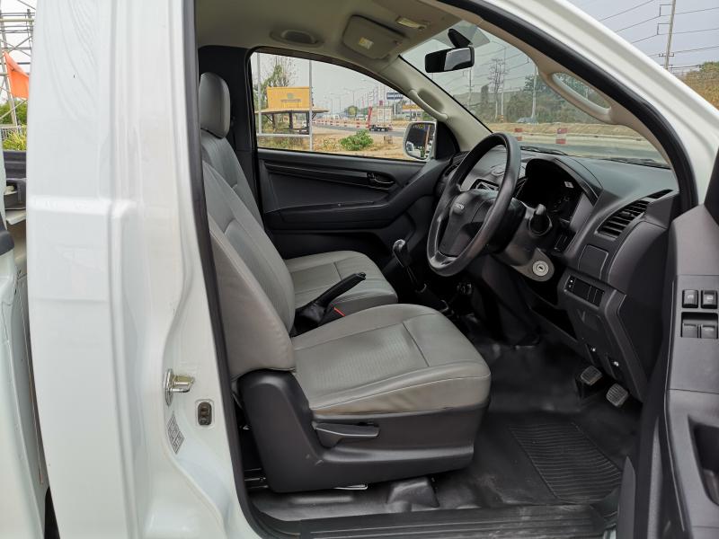 D-MAX​ SPARK​ 3.0​​ SINGLECAB(หัวเดี่ยว) 4X4,M/T