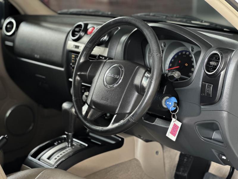 D-MAX 4DR 3.0 i-TEQ VGS TURBO HI-LANDER