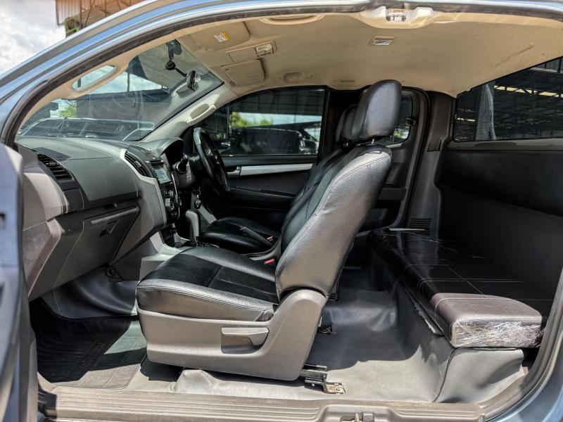D-MAX CAB 2.5 Z Ddi DA HI LANDER