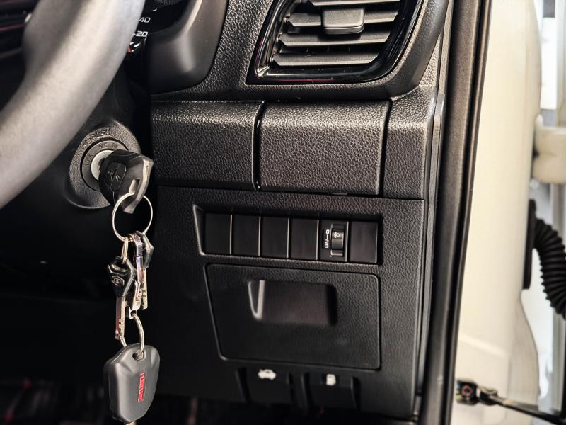 D-MAX X-SERIES 4DR 1.9 Ddi