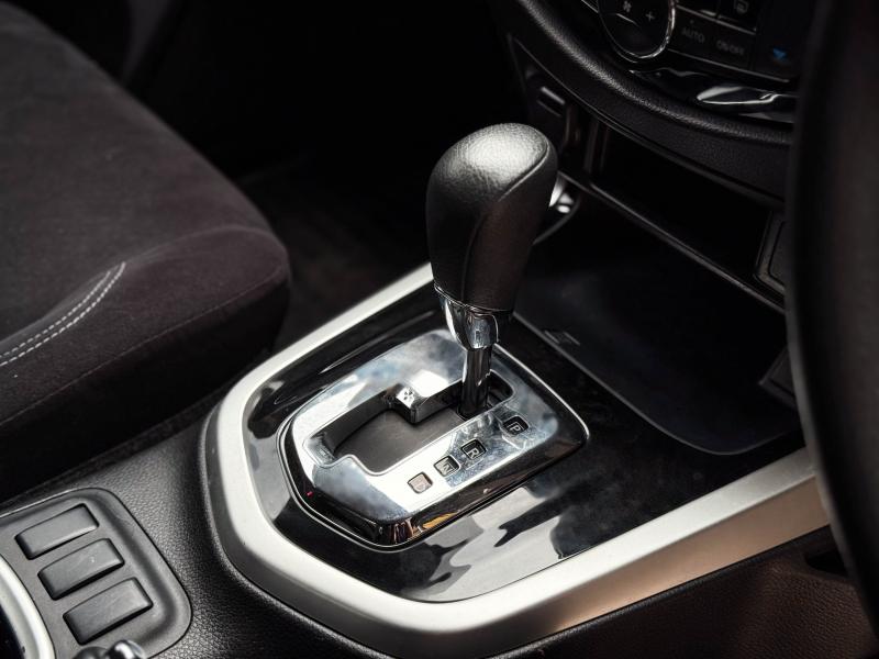 NAVARA NP300 KING CAB 2.5 V CALIBER