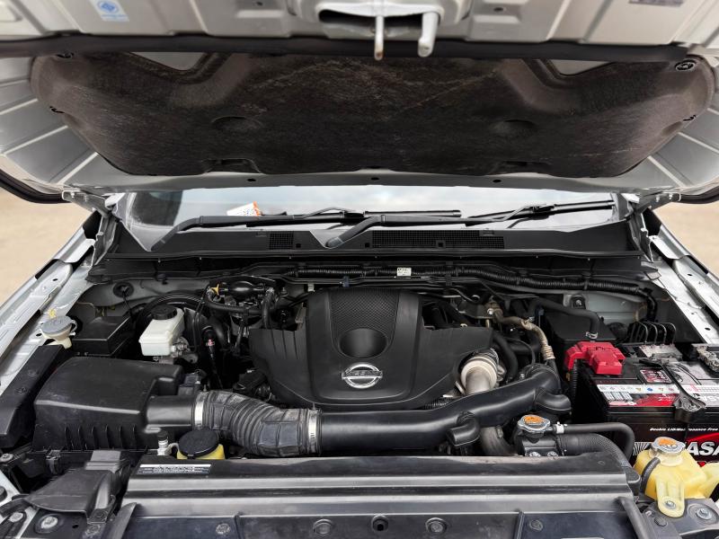 NAVARA NP300 KING CAB 2.5 V CALIBER