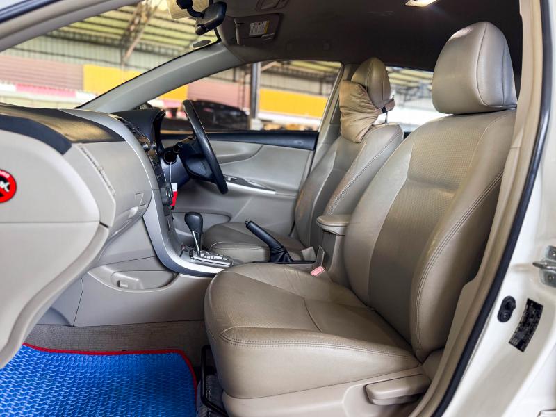 COROLLA ALTIS 1.6