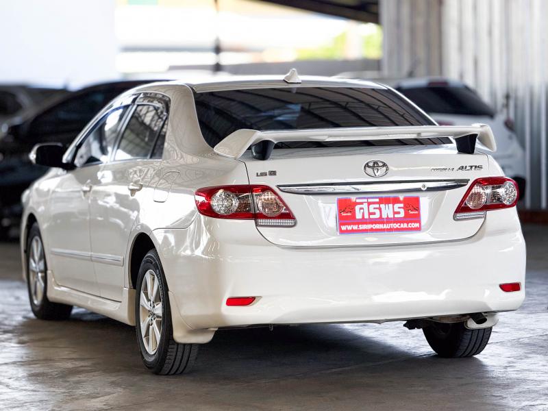 COROLLA ALTIS 1.6