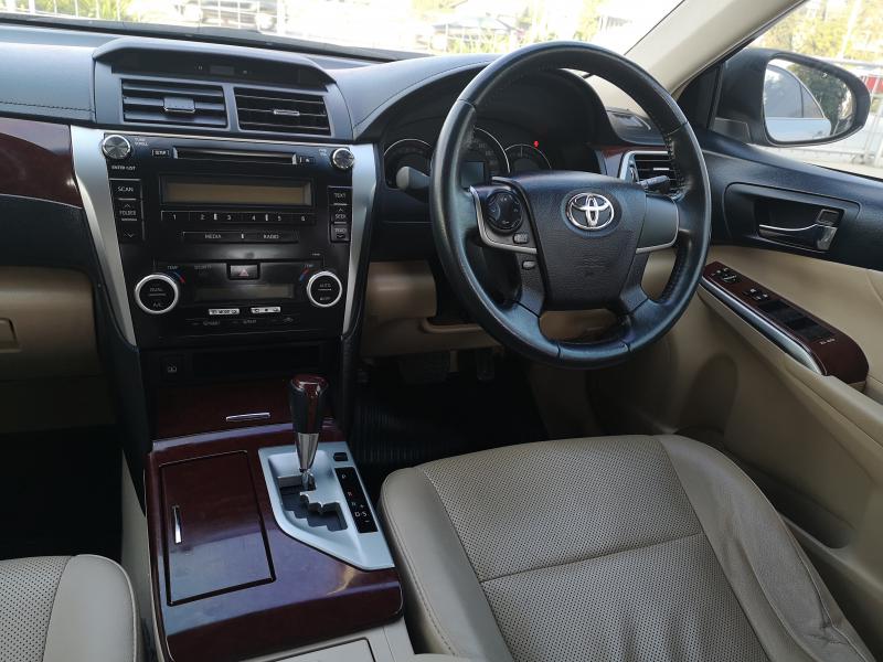 CAMRY​ 2.0​ G,A/T