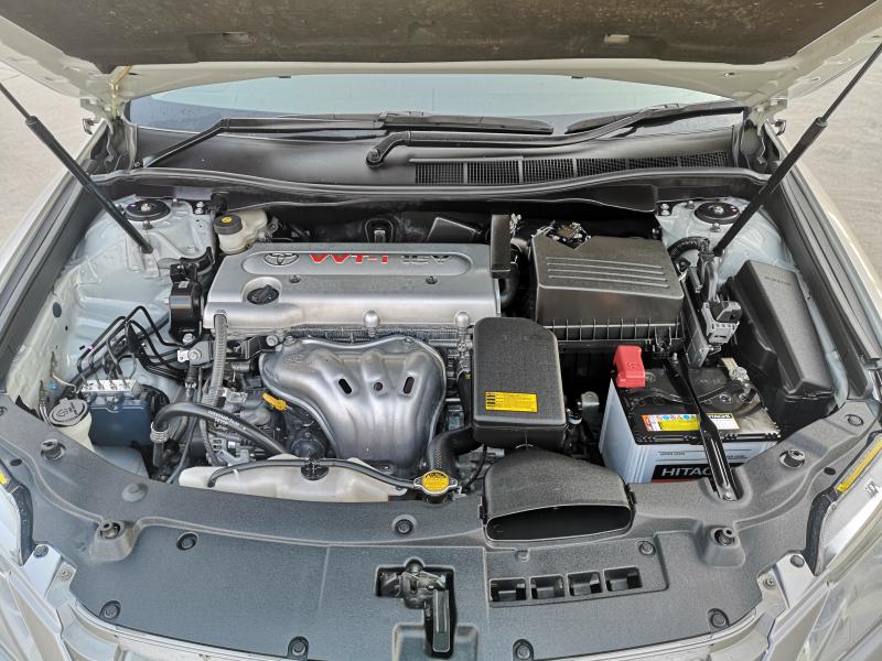 CAMRY​ 2.0​ G,A/T