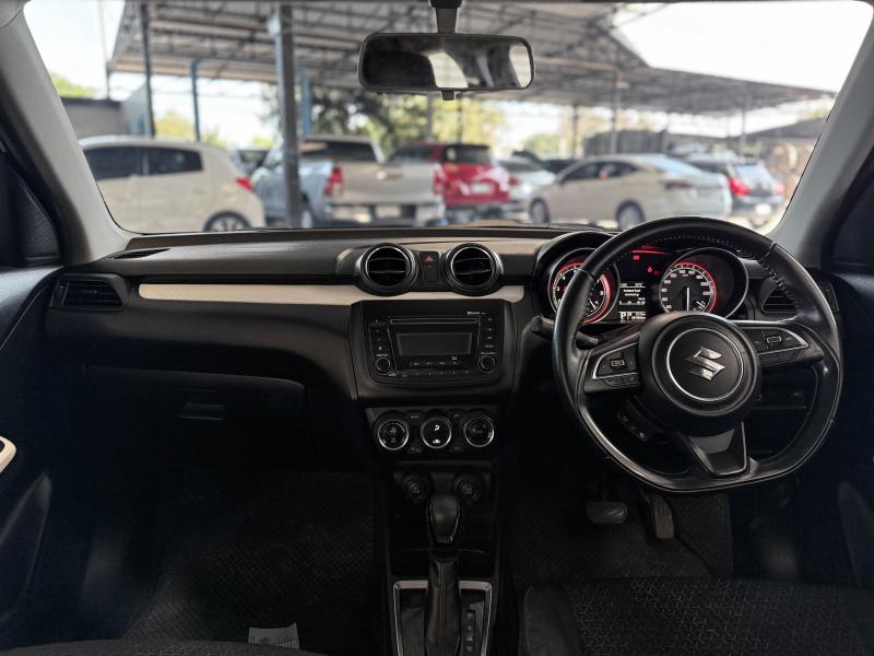 SWIFT 1.2L GLX CVT 