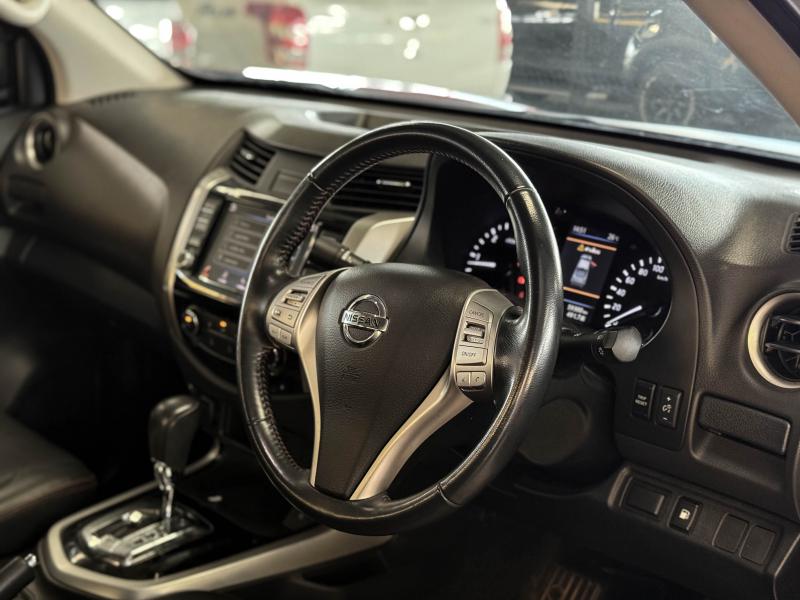 NAVARA 4DR 2.5 EL BLACKEDITION 