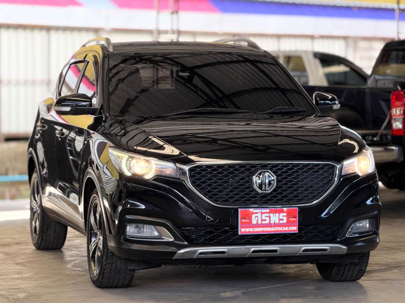 MG ZS 1.5 X SUNROOF I-SMART