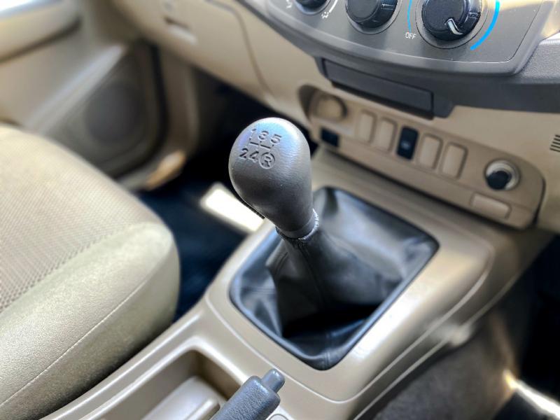 VIGO CHAMP 4DR 2.5 E PRERUNNER 