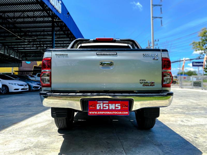 VIGO CHAMP 4DR 2.5 E PRERUNNER 