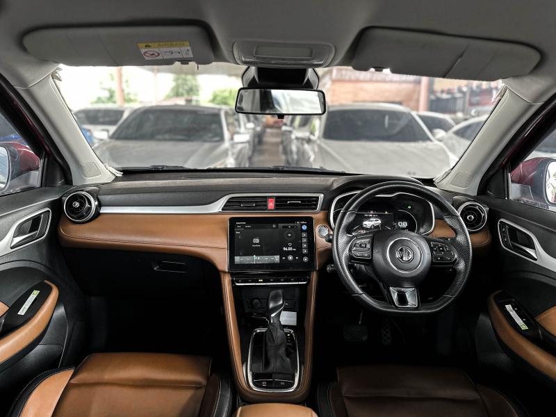 MG ZS 1.5 D i-SMART