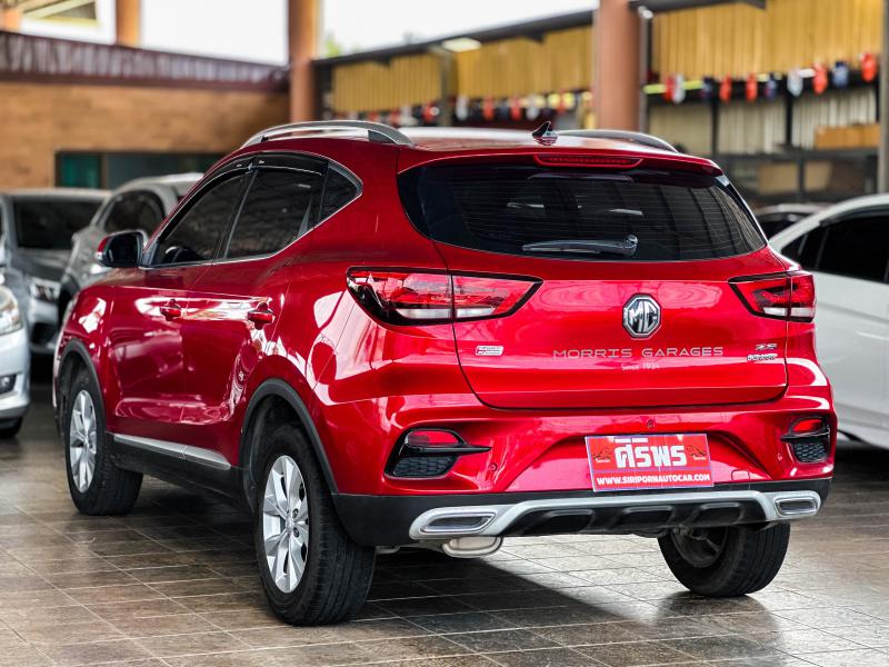 MG ZS 1.5 D i-SMART