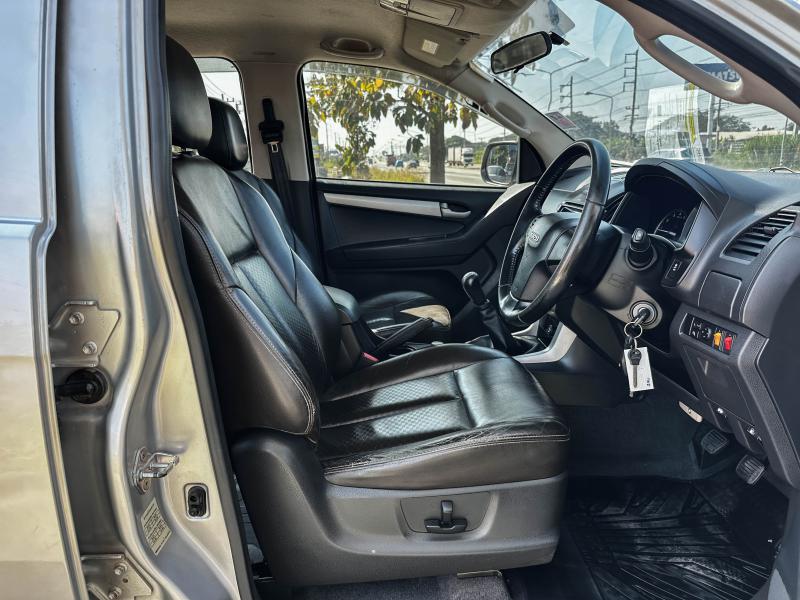 D-MAX VCROSS 4DR 3.0 Z Ddi VGS 4X4