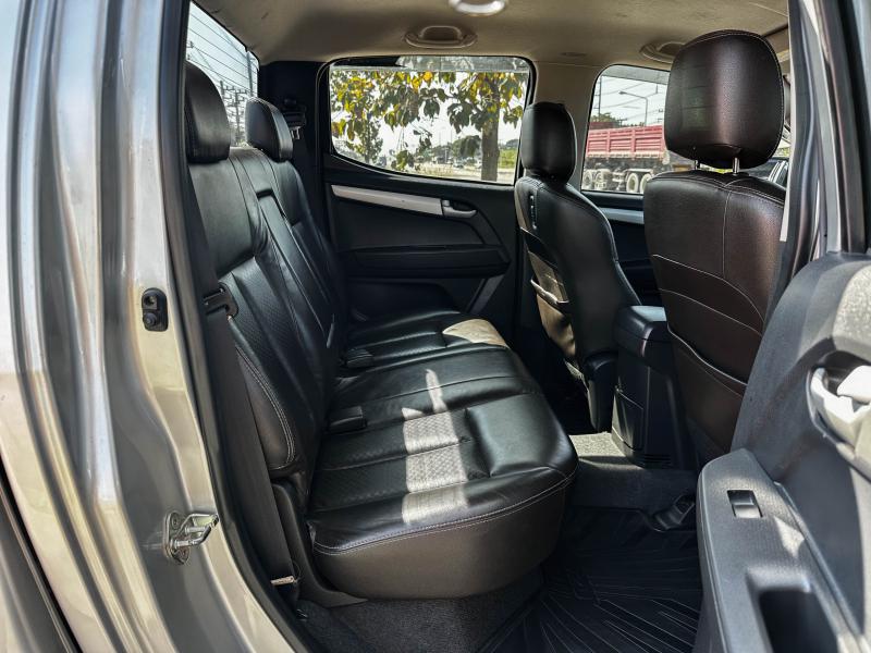 D-MAX VCROSS 4DR 3.0 Z Ddi VGS 4X4