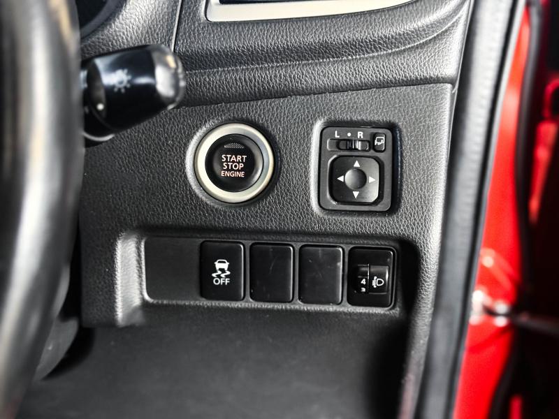 TRITON PLUS 4DR 2.4 GLS MIVER CLEAN