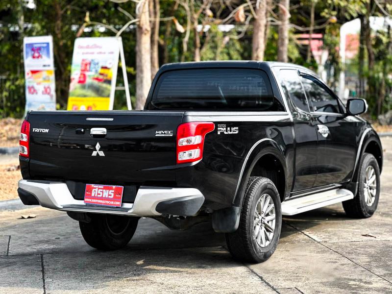 TRITON PLUS MEGA CAB 2.4 GLS LTD