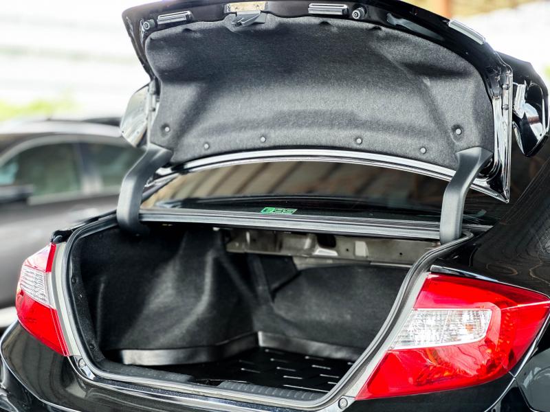 CIVIC FB 1.8 ES i-VTEC 