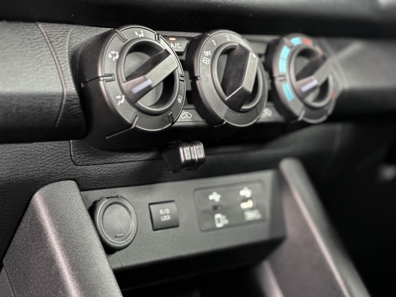 TRITON SINGLE CAB 2.4 PRO 4WD